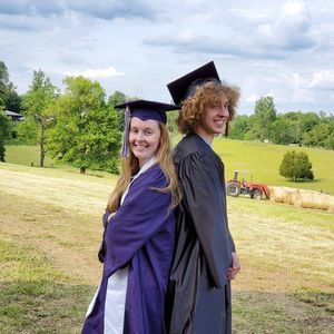 Meet your Posher, April